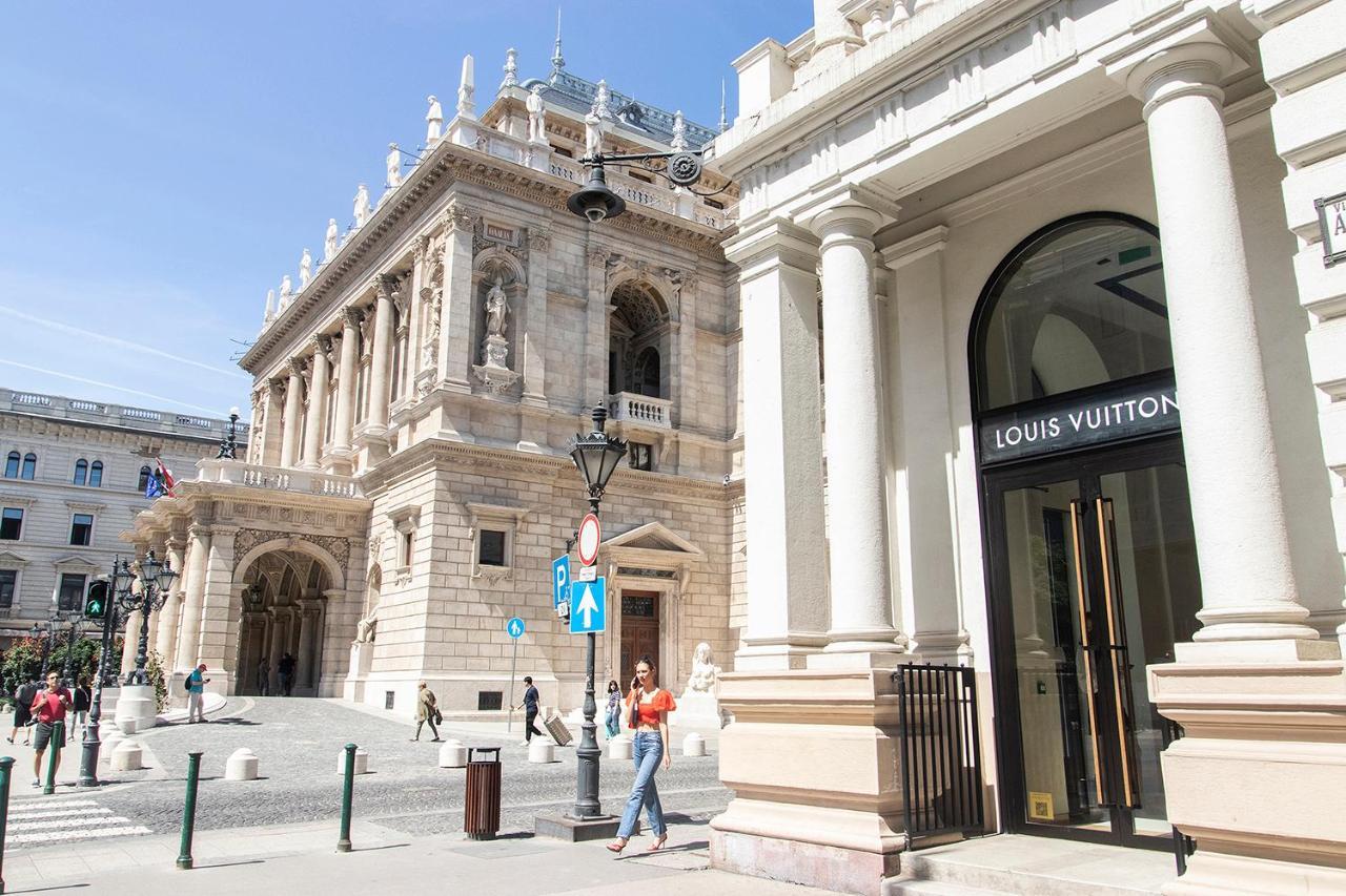 Real Apartments Revay Budapest Exterior photo